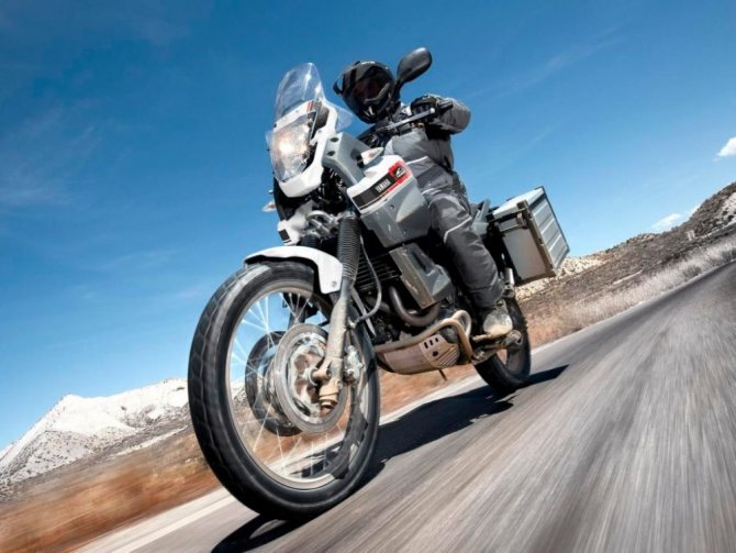 Мотоцикл Yamaha XT660Z Tenere