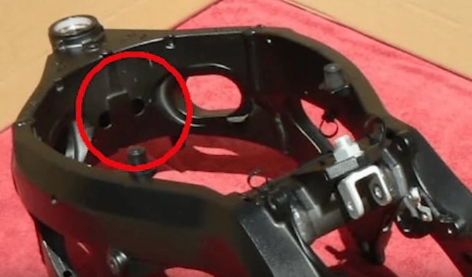 Почему происходит износ подшипников на Suzuki GSR 600