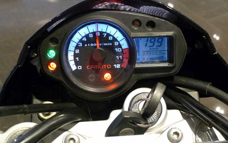 Приборная панель cfmoto 650 nk фото