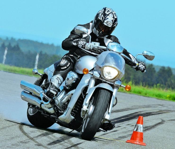 Торможение на мотоцикле