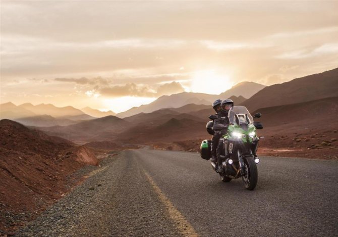 Туристический мотоцикл Kawasaki Versys 1000 2021. Тестирование