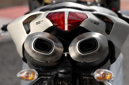 Внушительная корма