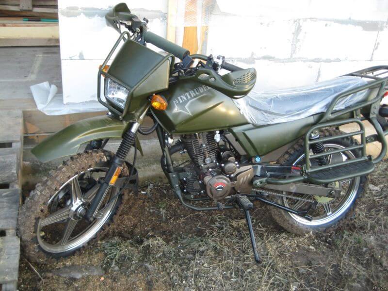 Зеленый интрудер 200