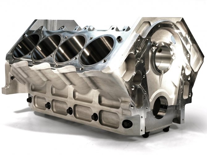 Блок цилиндров алюминиевый