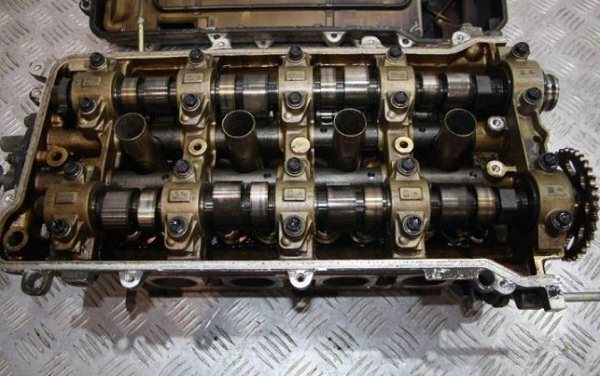 Головка блока цилиндров 2ZZ-GE