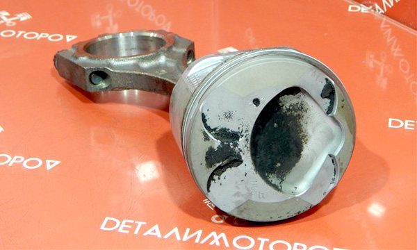 Шатун и поршень двигателя 4GR-FSE