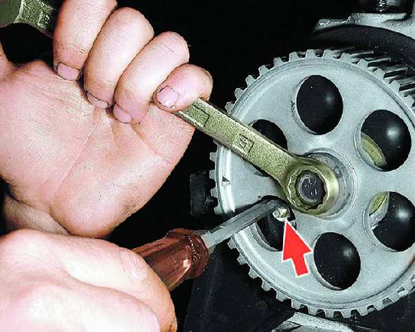 Снимаем зубчатый шкив